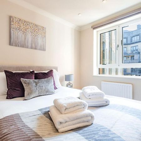 Stunning 3-Bedroom In The Heart Of London With Parking-Hosted By Sweetstay Dış mekan fotoğraf
