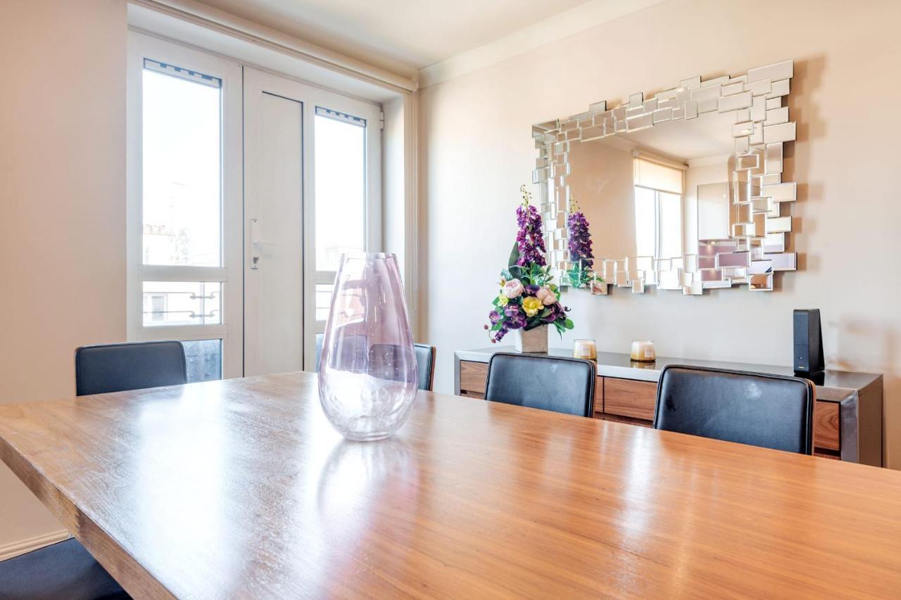 Stunning 3-Bedroom In The Heart Of London With Parking-Hosted By Sweetstay Dış mekan fotoğraf